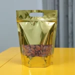 بادام درختی شور بسته بندی شده